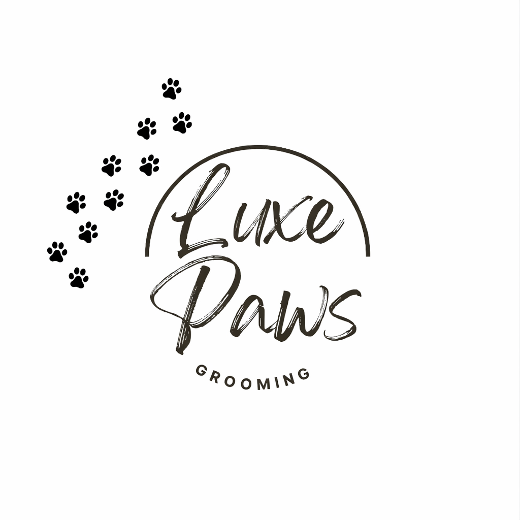 Luxe Paws Grooming Logo
